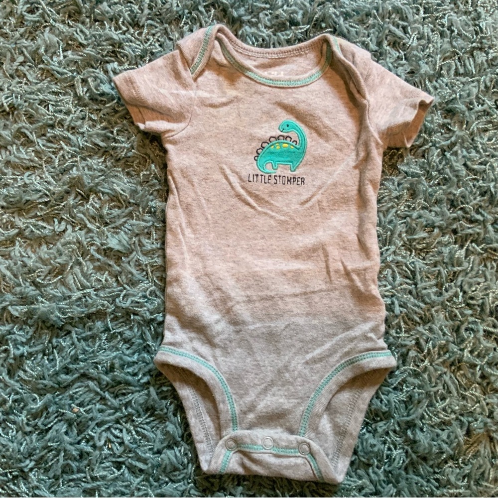 ⭐️ 5 for $15 Dinosaur Onesie